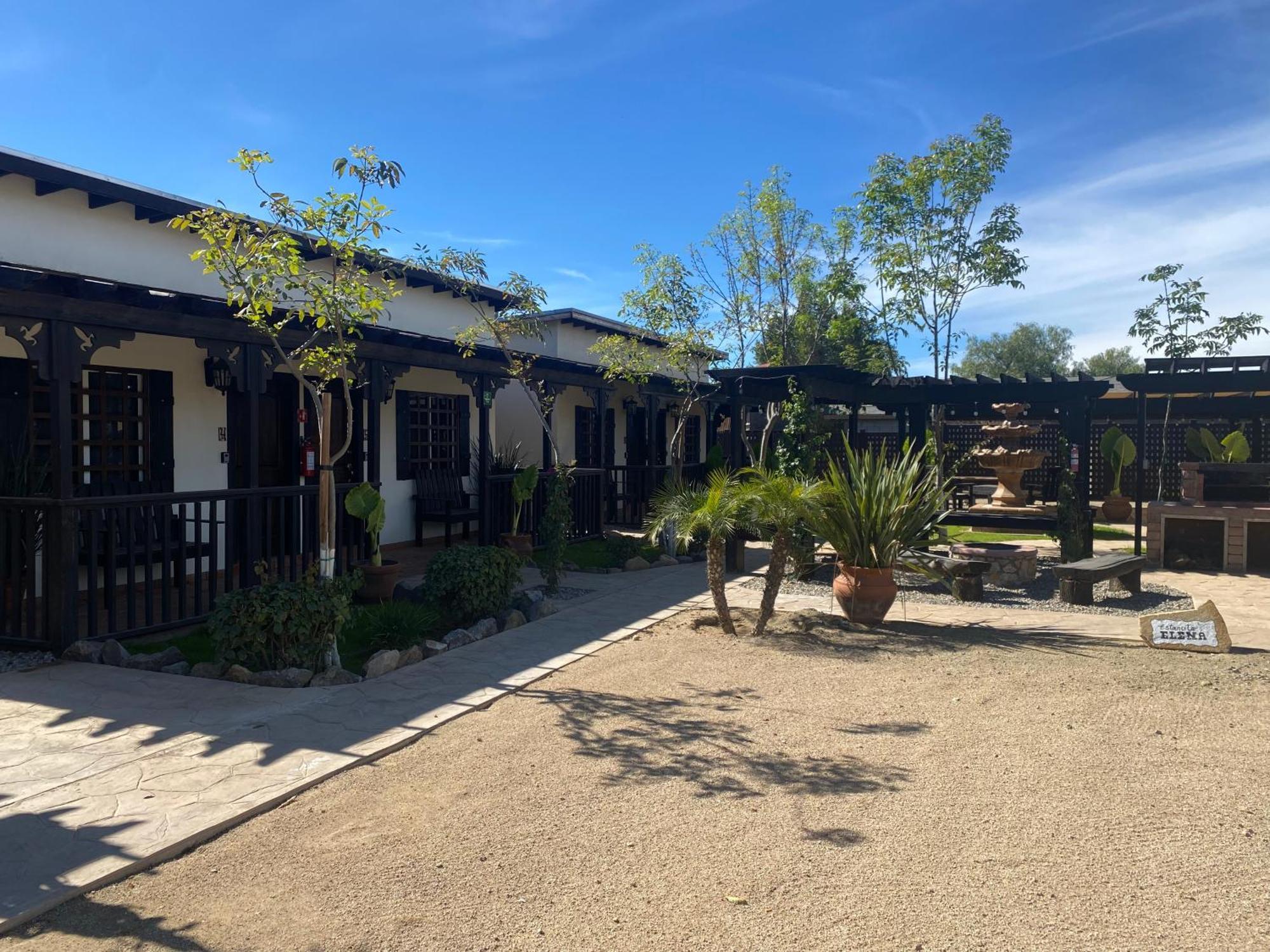Hotel Estancita Elena Valle de Guadalupe Exterior foto